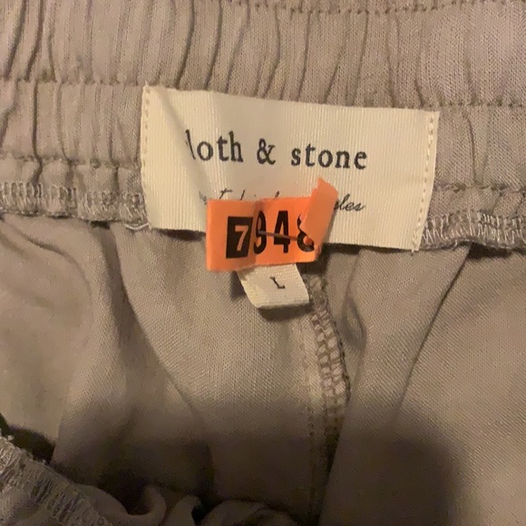 Cloth & Stone Light Pants Sz. Large - Picture 2 of 4